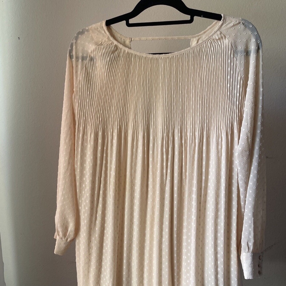 Beige Kimchi Blue Urban Outfitters Size S Swiss Dot Short Dress